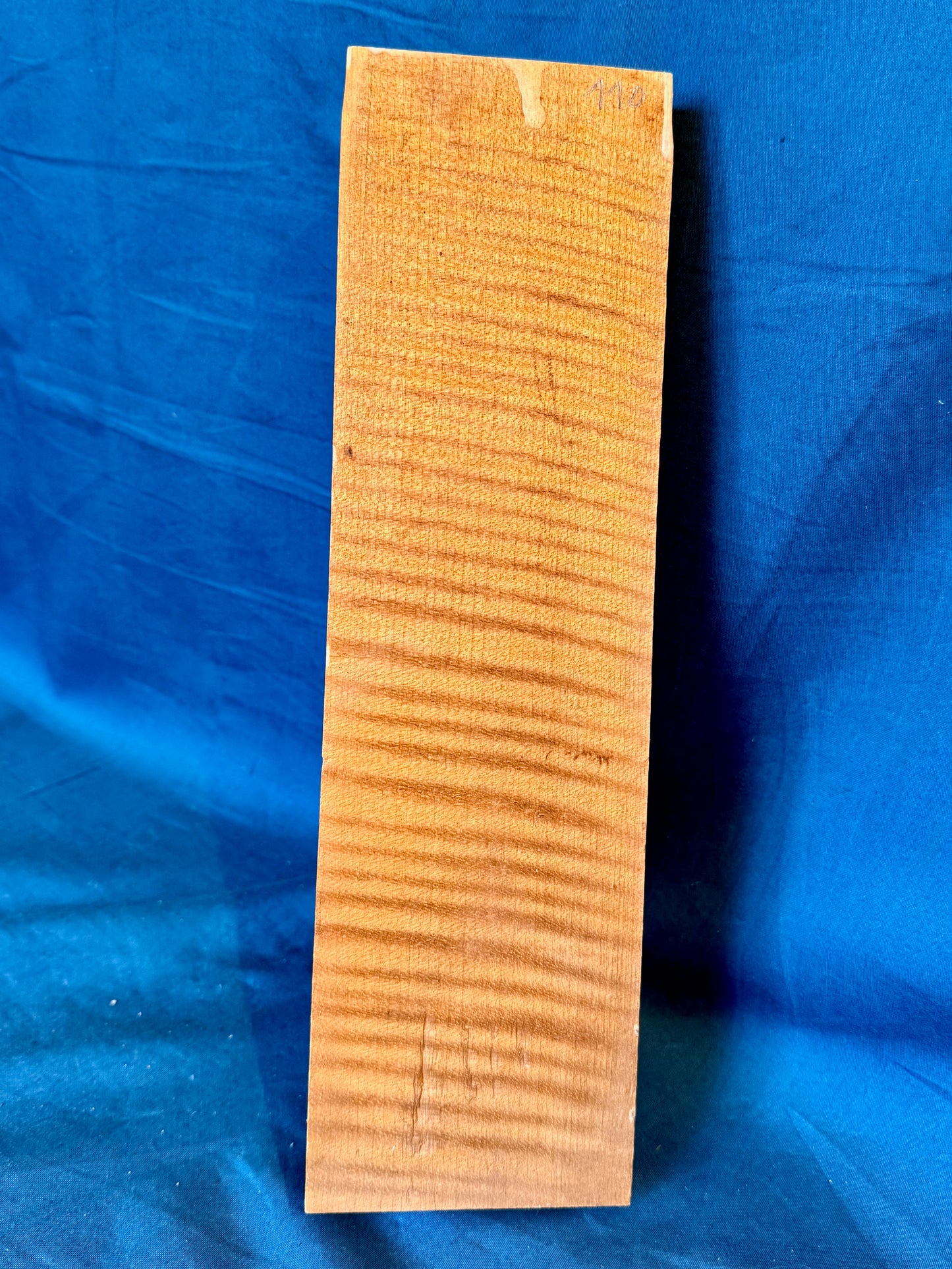 Violin & Viola Neck, piece 110