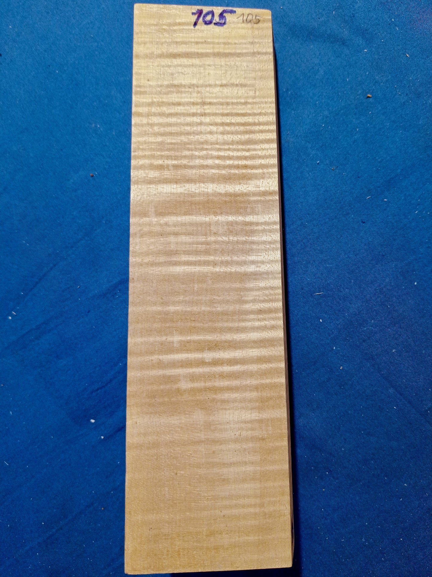 Violin & Viola Neck, piece 105