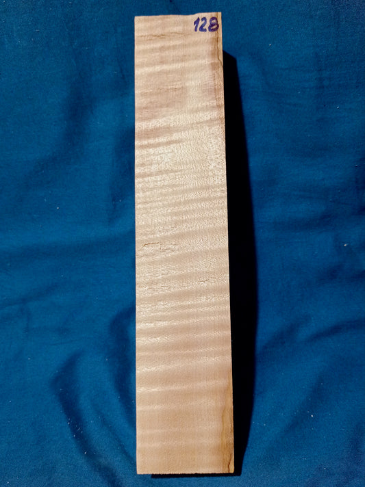 Violin & Viola Neck, piece 128