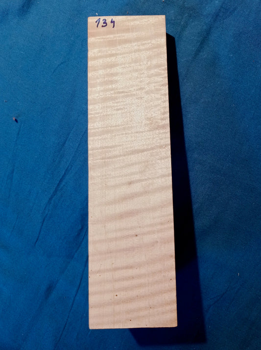 Violin & Viola Neck, piece 134