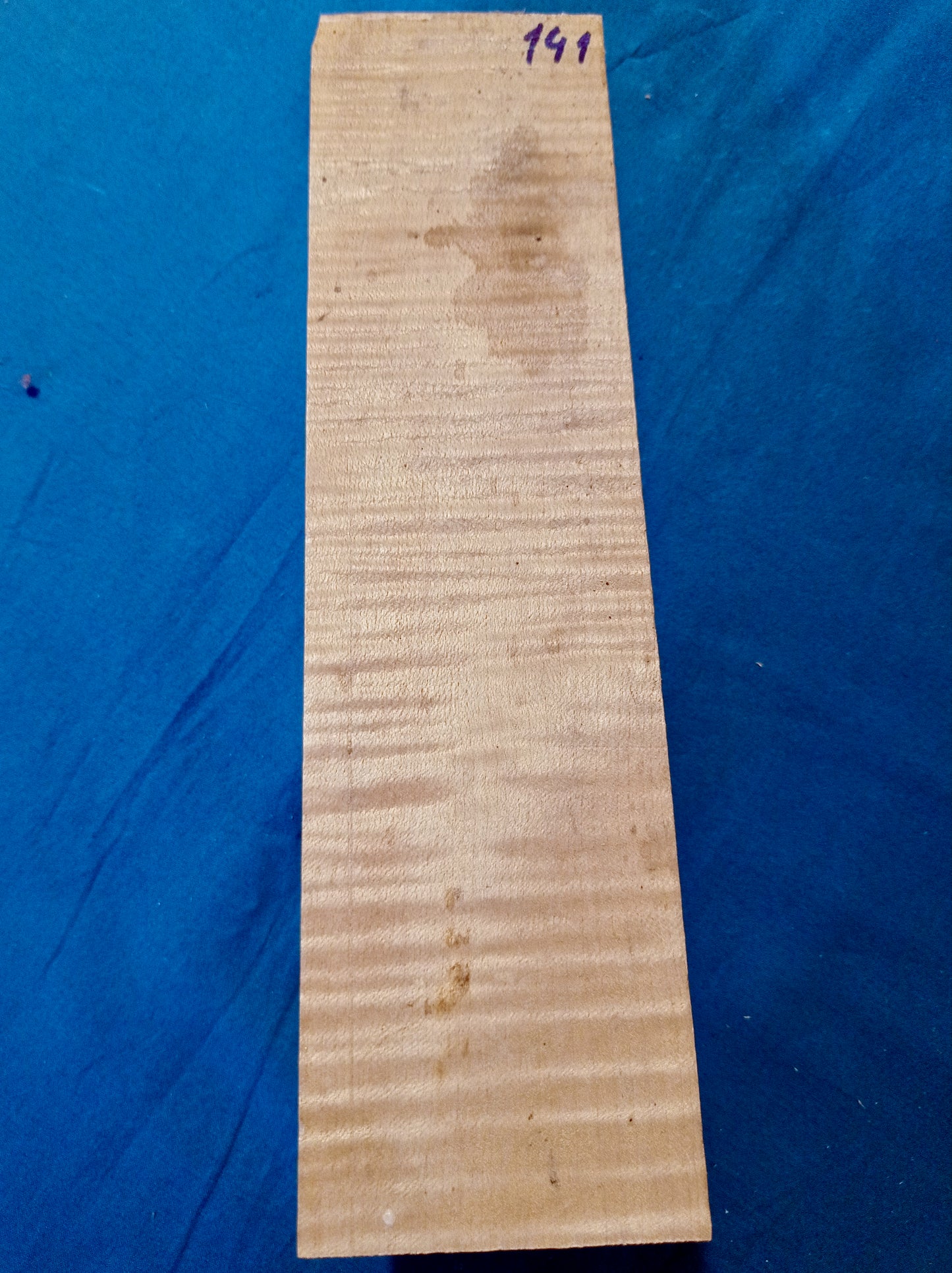 Violin & Viola Neck, piece 141