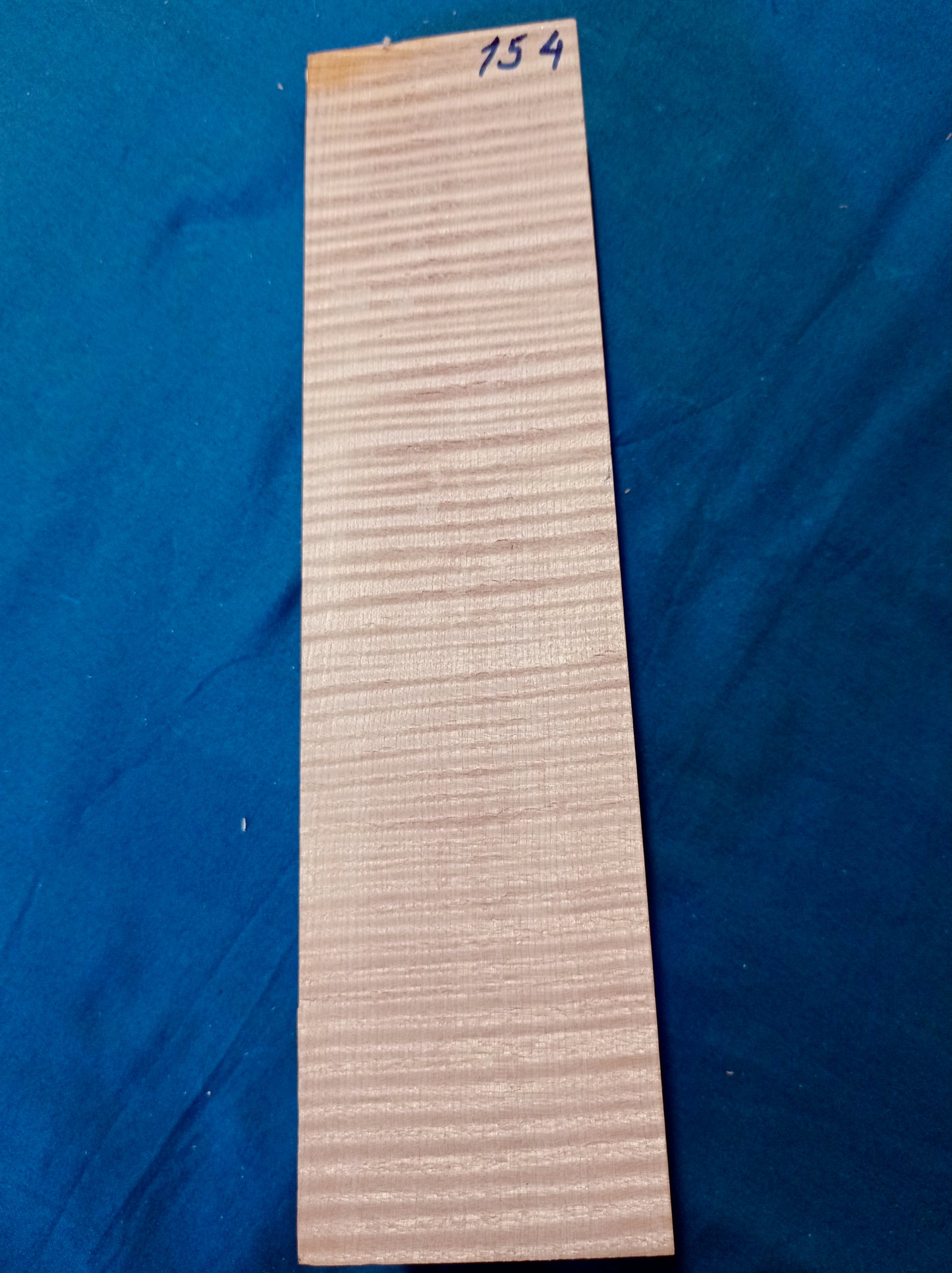 Violin & Viola Neck, piece 154